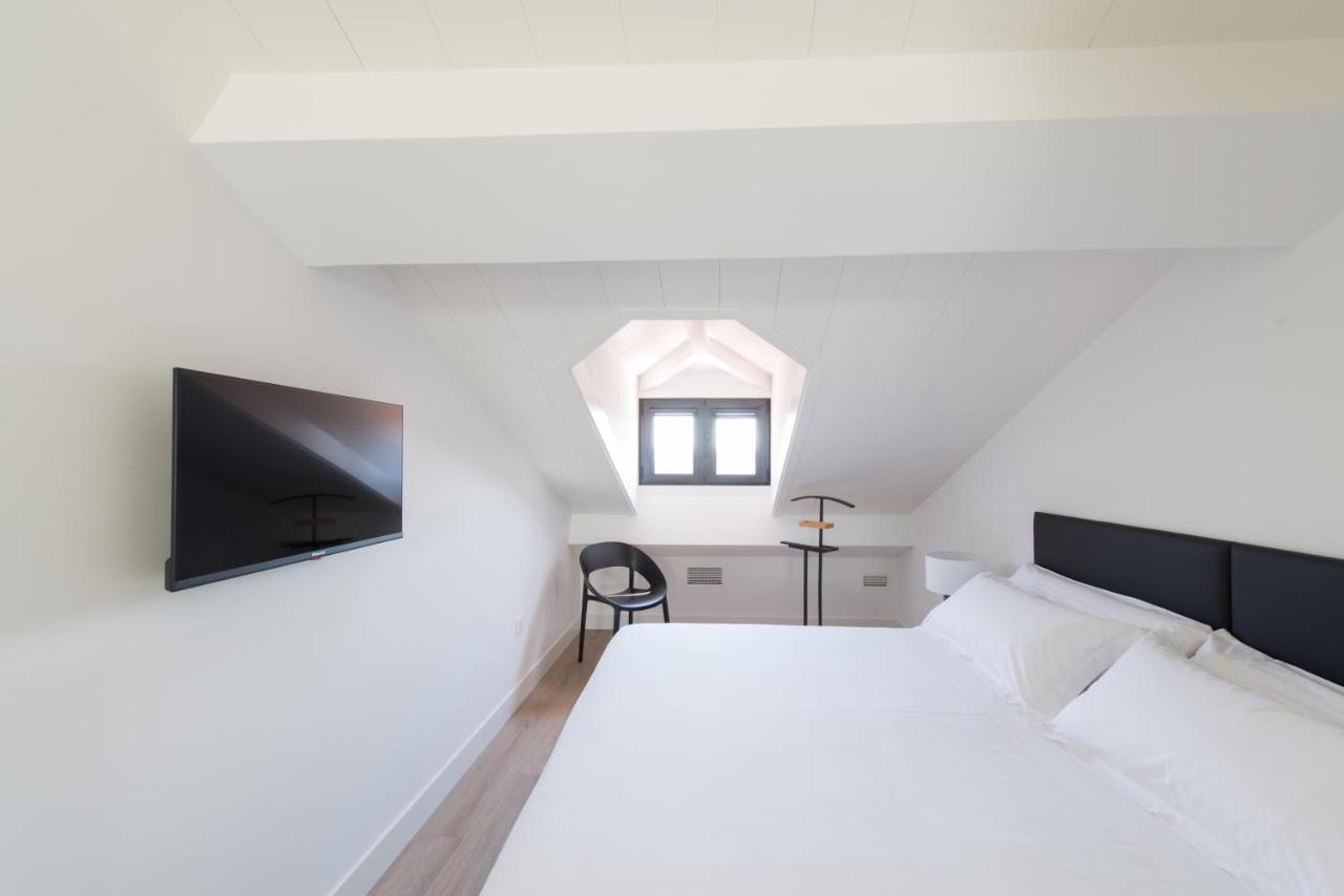 Santa Catalina Suites 기욘 외부 사진