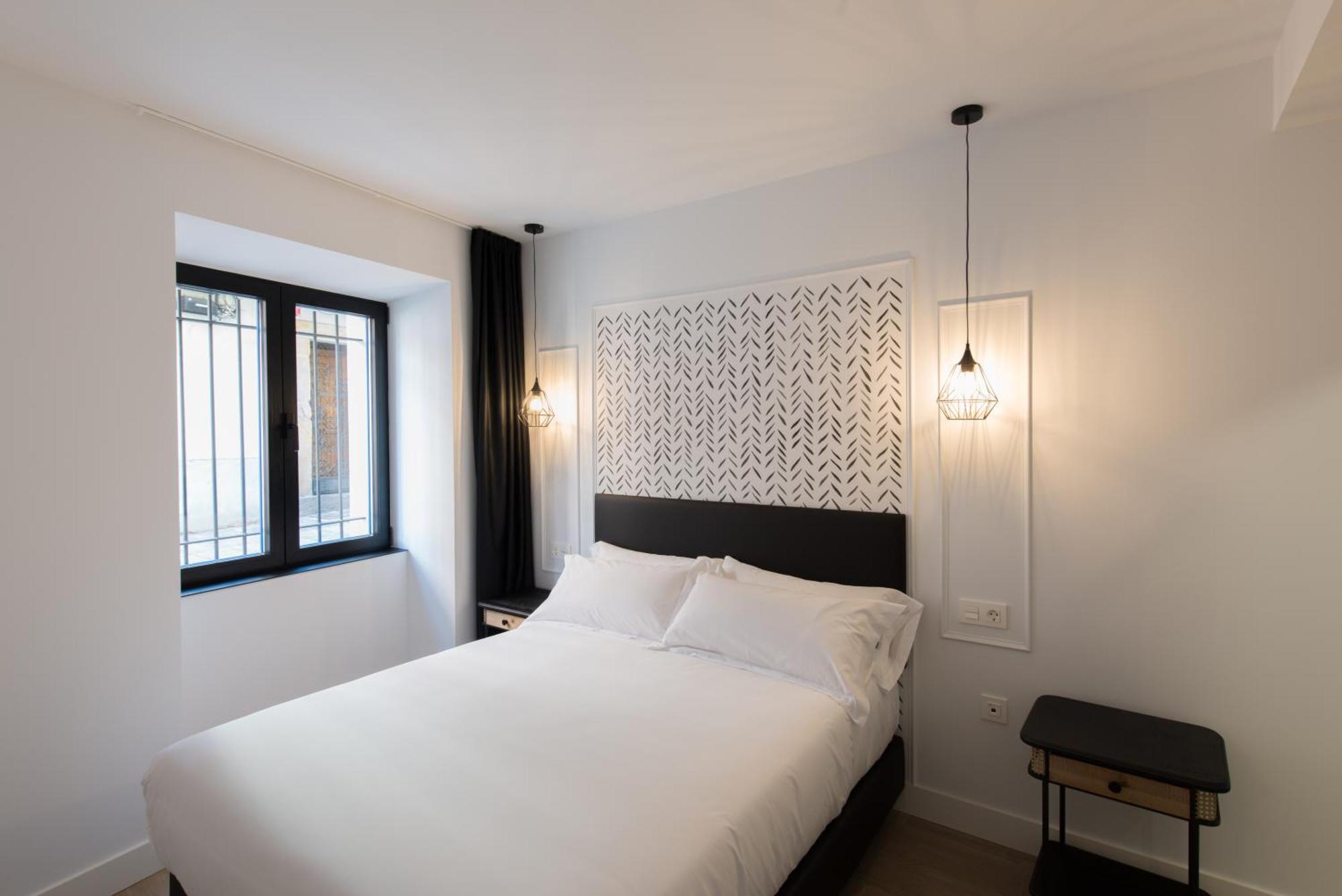 Santa Catalina Suites 기욘 객실 사진